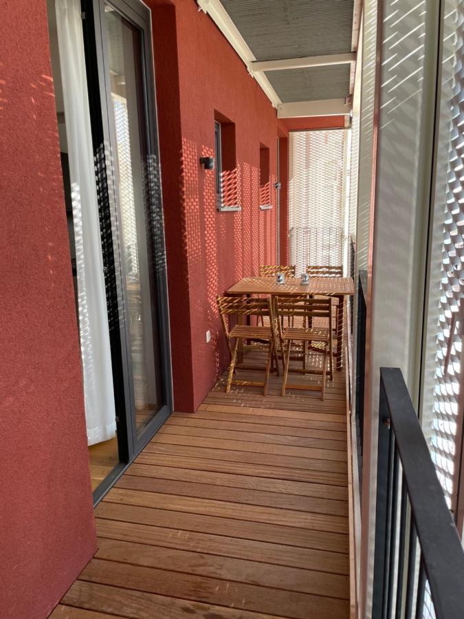 Captain'S Cabin Apartment Копер Екстериор снимка